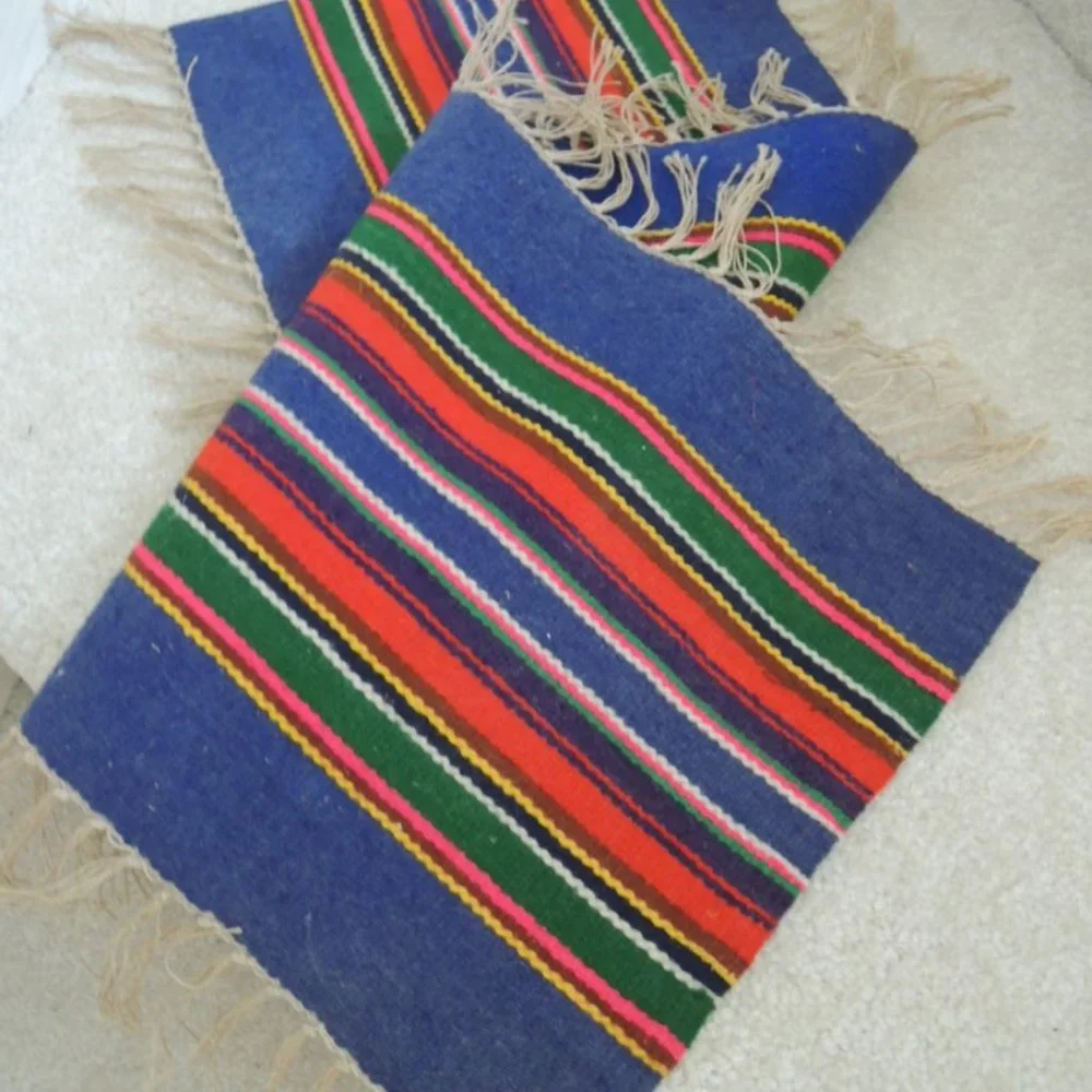 unbranded wall hanging